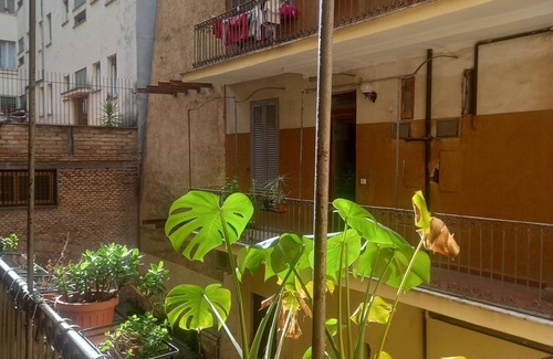 Marsala Apartment | Comfortable, newly renovated apartment near station and university