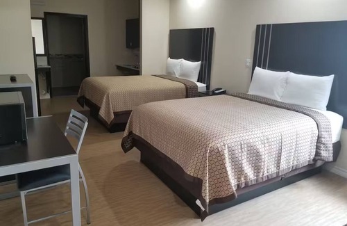 Bay City Hotel | Comfortable Non-Smoking Room with 2 Queen Beds for a Relaxing Stay