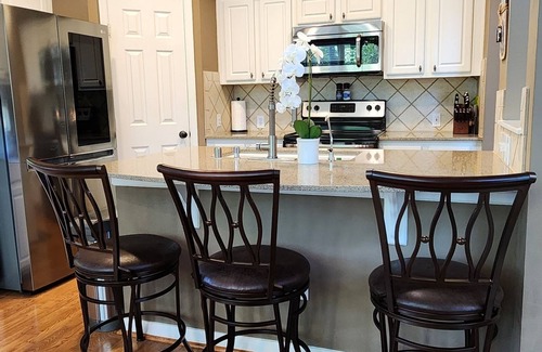 Alden Bridge House | Comfortable, spacious townhome on quiet street. Master on main. Pet friendly.