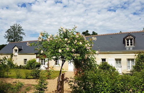 Epeigne-sur-Deme House | Comfortable Touraine house* ideal for a large family or group of friends
