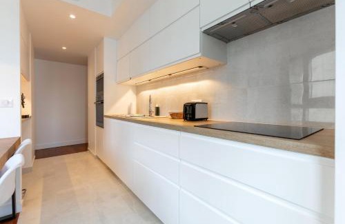 Puteaux House | Comfortion Zaira - Suite de luxe avec vue sur la Défense