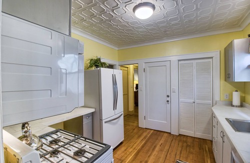 Lower Queen Anne House | Comforts of home - Ideal location - Free parking