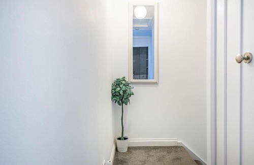 Tilbury Apartment | Comfy 2BD House-Tilbury Docks, Thurrock, Grays