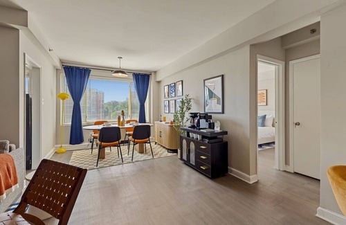 Radnor - Fort Myer Heights Apartment | Comfy Arlington Gem - Easy Metro Access + Parking