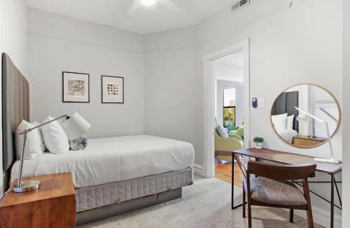 North Center Apartment | Comfy & Bright 3BR Fully Furnished Apt - Lincoln 3E