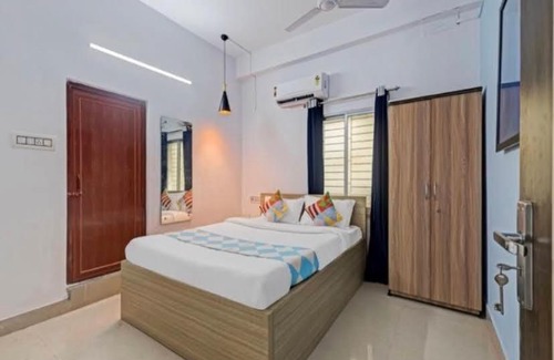 Kolkata Hotel | Comfy Stay Guest House - Sakuntala Park