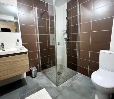 Cayenne Apartment | Comme à la maison - Spacieux T3 à 2min de la ville