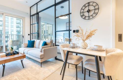 Madinat Zayed Apartment | Community Views 1BR with Balcony, Walking Distance to the Park, Socio Tower 1, Dubai Hills Estate by Deluxe Holiday Homes