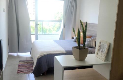 La Plata Apartment | Comodo Depto Zona Plaza Paso con opcion de cochera by Lofter