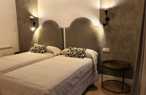 Illescas Hotel | Complejo Paris