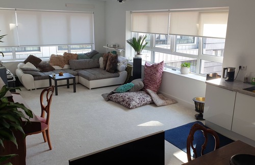 Jordaan Apartment | Complete apartment Loft with a sunrise as well as sunset rooftop terrace!