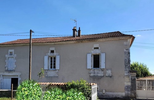 Riberac House | COMPLETE AUTHENTIC HOUSE QUIET & QUIET PRIVATE PICINE 10 x 4m heated
