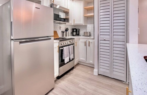 South Hyde Park Apartment | Completely remodeled apartment in the heart of Kansas City