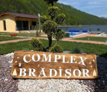 Malaia House | Complex Brădișor