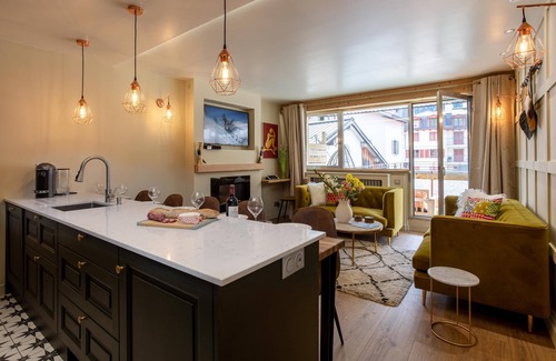 Chamonix City Centre Apartment | Concordia 7 apartment - sleeps 4-6, three bedrooms, centre Chamonix,