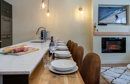 Chamonix City Centre Apartment | Concordia 7 apartment - sleeps 4-6, three bedrooms, centre Chamonix,