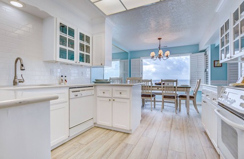 Lincoln Beach Condo | Condo #27 Newly updated Beach Front Home