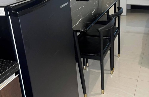 Cubao Condo | Condo Hotel Stay at Aurora Escalades in Quezon City, Philippines