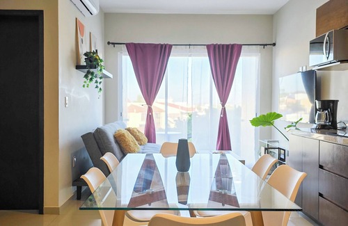 Lomas de Mazatlan Condo | Condo in Lomas de Mazatlán 2 minutes from the beach!