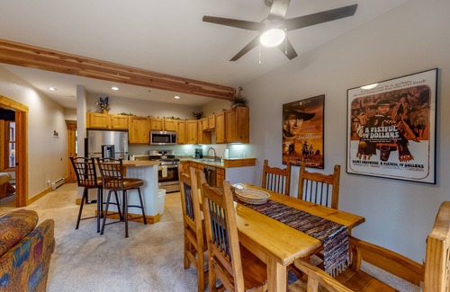 Keystone Condo | Condo Just Steps from a Free Ski Shuttle, Shared Pool and Hot Tubs