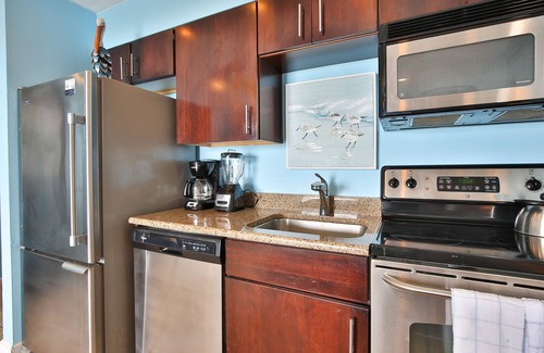 Longboat Key Condo | Condo with a View 1: Top Floor, Oceanfront, Open Monday & Tuesday, 150/nt + Fees