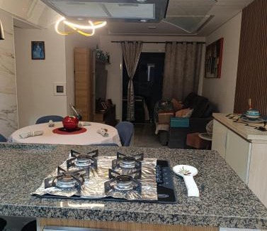 Guilhermina Apartment | Condomínio Jardim do Mar