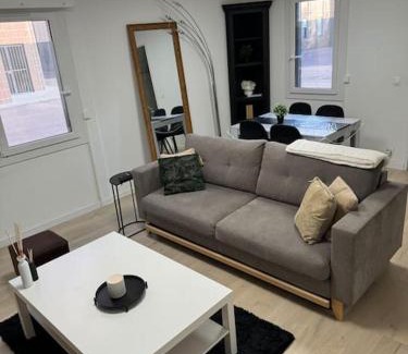 Montigny-le-Bretonneux Apartment | Confort et charme aux Arcades