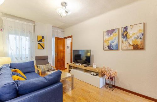 Ciudad Lineal Apartment | Confortable piso en buena localización