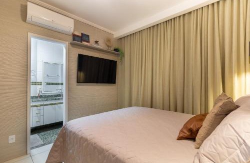 Vila Nova Apartment | Conforto com ar, tvs smart, na quadra da praia do Forte, em frente à Feira Artesanato