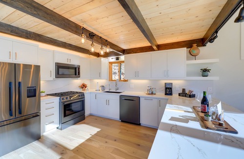 Conifer Mountain and Meadows Cottage | Conifer Haven: Hot Tub & Staunton State Park View