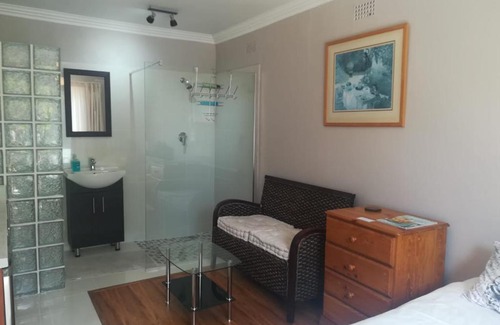 Constantia Apartment | Constantia Studio