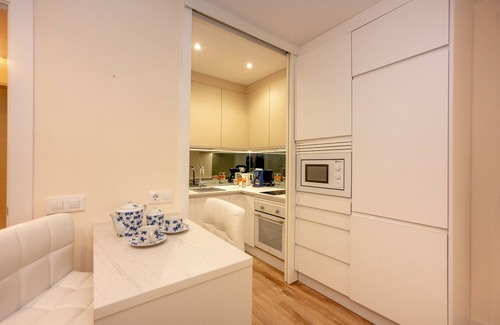 Cotos Apartment | Contemporáneo y Colonial Ap. Madrid MLG16