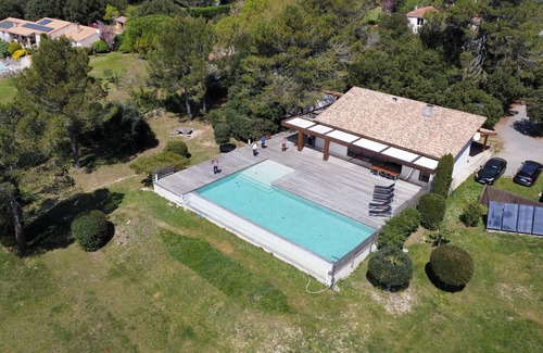 Ventenac-Cabardes House | Contemporary architect villa standing large swimming pool, view 7 km Carcassonne