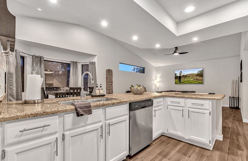 Sunset Ridge House | Contemporary home with a private pool, hot tub & fast WiFi