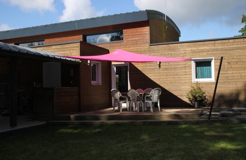 Moncoutant House | Contemporary house of 180 m2 - 4 bedrooms - Land 1600 m2 with swimming pool wood
