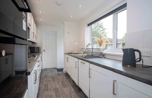 North Bitchburn House | Contractor Stay - 4 Beds, Games Room, Secure Parking