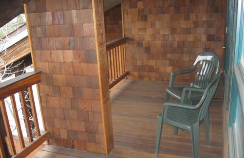 Estes Park Condo | Convenient Downtown Loft With Balcony, At River Confluence, Walk To Restaurants
