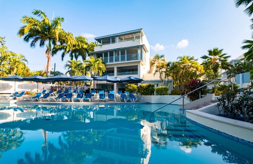 Hastings Hotel | Convenient Stay, Superb Location! Upscale Unit w/Balcony! FREE Parking, Pool