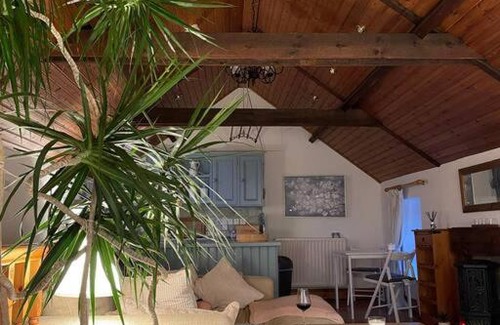 Coleraine Apartment | Converted Victorian Coach House on the North Coast