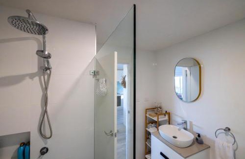 Copacabana House | Copa TreeTops - Romance Elevated Escape to the Treetops Above Copacabana Beach