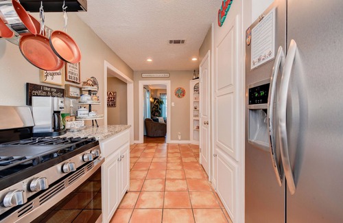 Heart of Lubbock House | Copacabana - Waves of Fun!