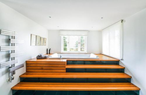 Solrod Strand Villa | Copenhagen Exclusive Baltic Sea Cottage