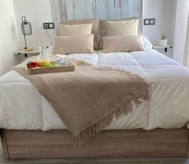 El Puig de Santa Maria Apartment | Coqueto Apartamento de Playa con Piscina y Terraza