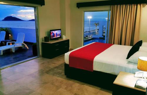 Mazatlan Hotel | Coral Island Beach View Hotel