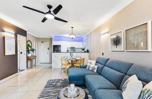 Westcourt Apartment | Coral Luxe Resort - 9 Pools Gym & BBQ