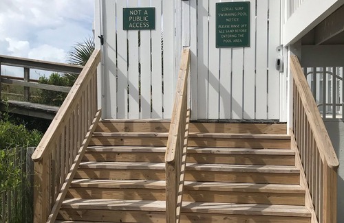 Carolina Beach Condo | CORAL SURF C-1 OCEANFRONT 2 BR & 2 BTH. PRIVATE 240V EV CHARGER & 110V OUTLET