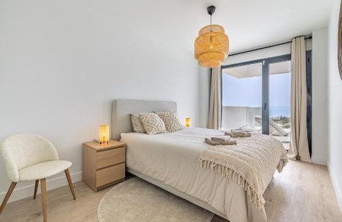Alcorrin Apartment | Corasol - Atico de 3 dormitorios con vistas al mar