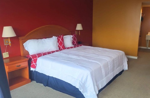 Anthony Hotel | Coratel Inn and Suites By Jasper Anthony