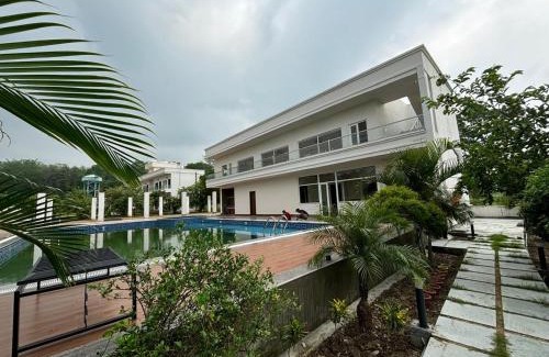 Ramnagar Hotel | Corbett The Regnum Resort