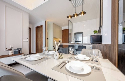 Imbi Condo | #Core Residence TRX 2BR #4Pax #2Gbps Wifi #Netflix #Hotel Feel #Bukit Bintang